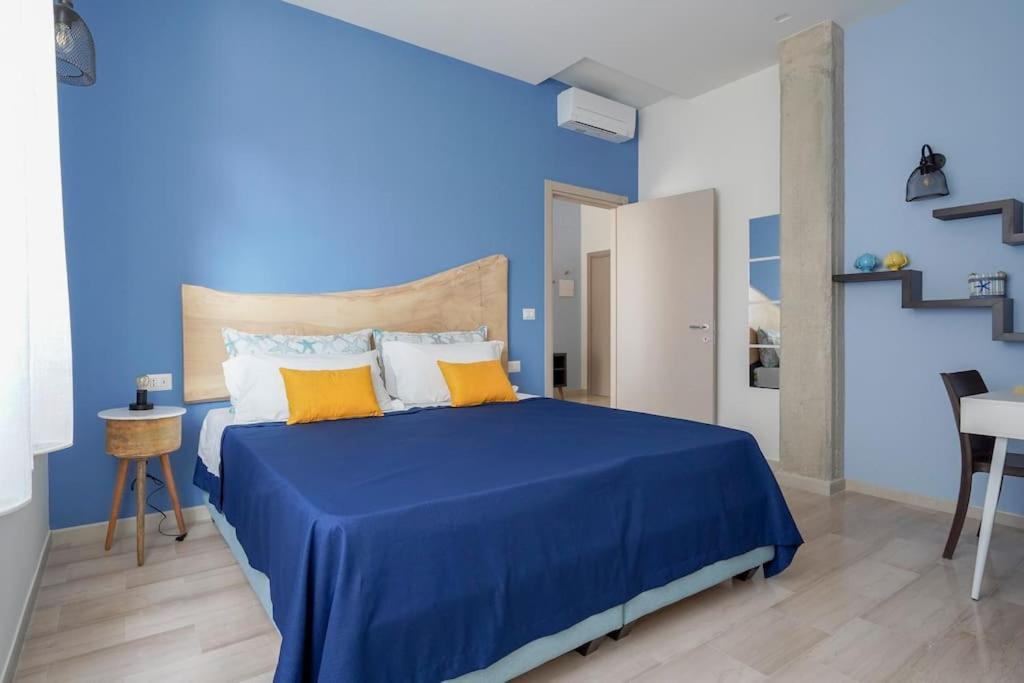 Mediterranea Apartment- Central Station - Free Wifi&Netflix Bari Exterior foto
