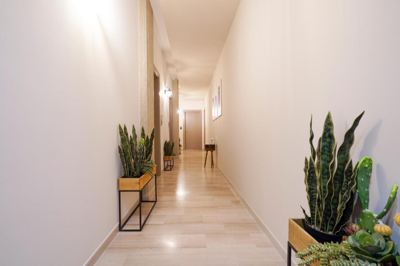 Mediterranea Apartment- Central Station - Free Wifi&Netflix Bari Exterior foto