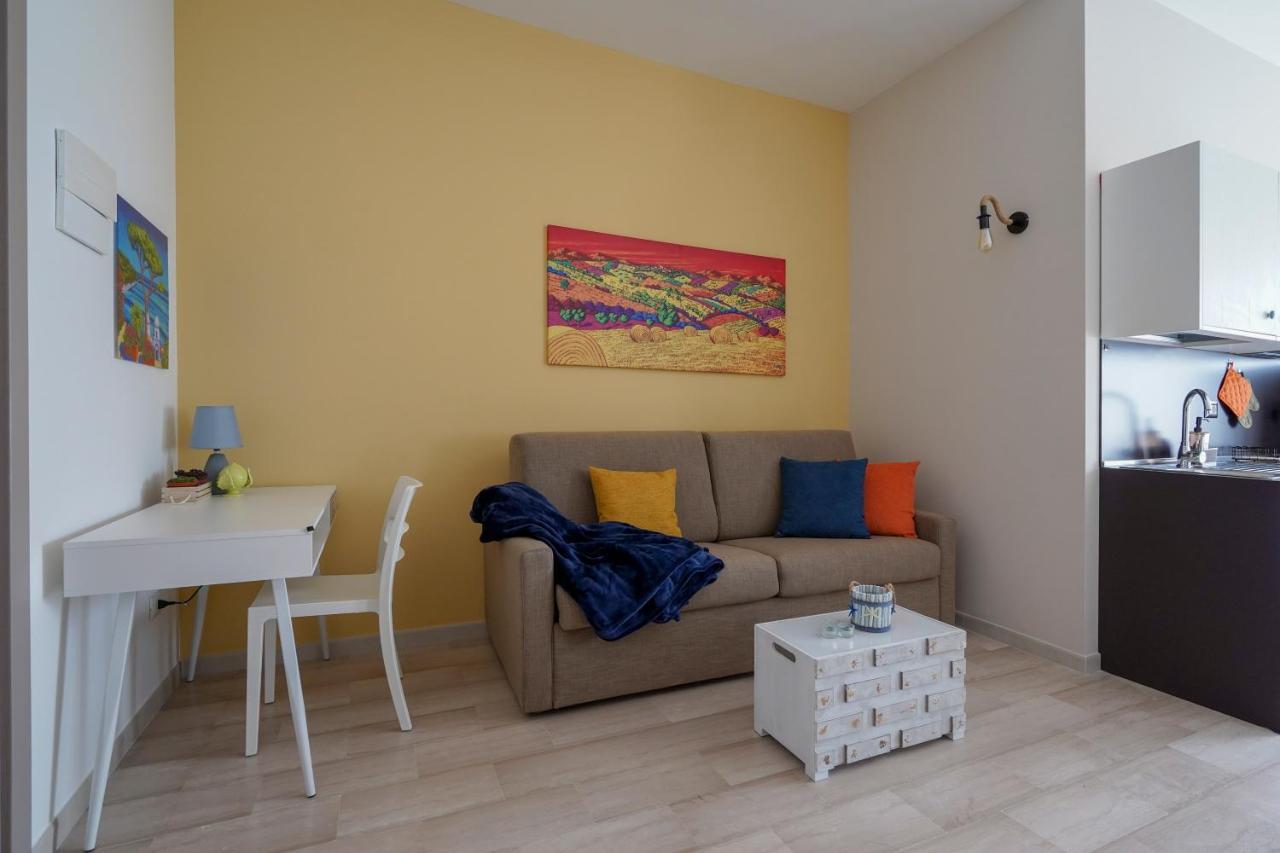 Mediterranea Apartment- Central Station - Free Wifi&Netflix Bari Exterior foto