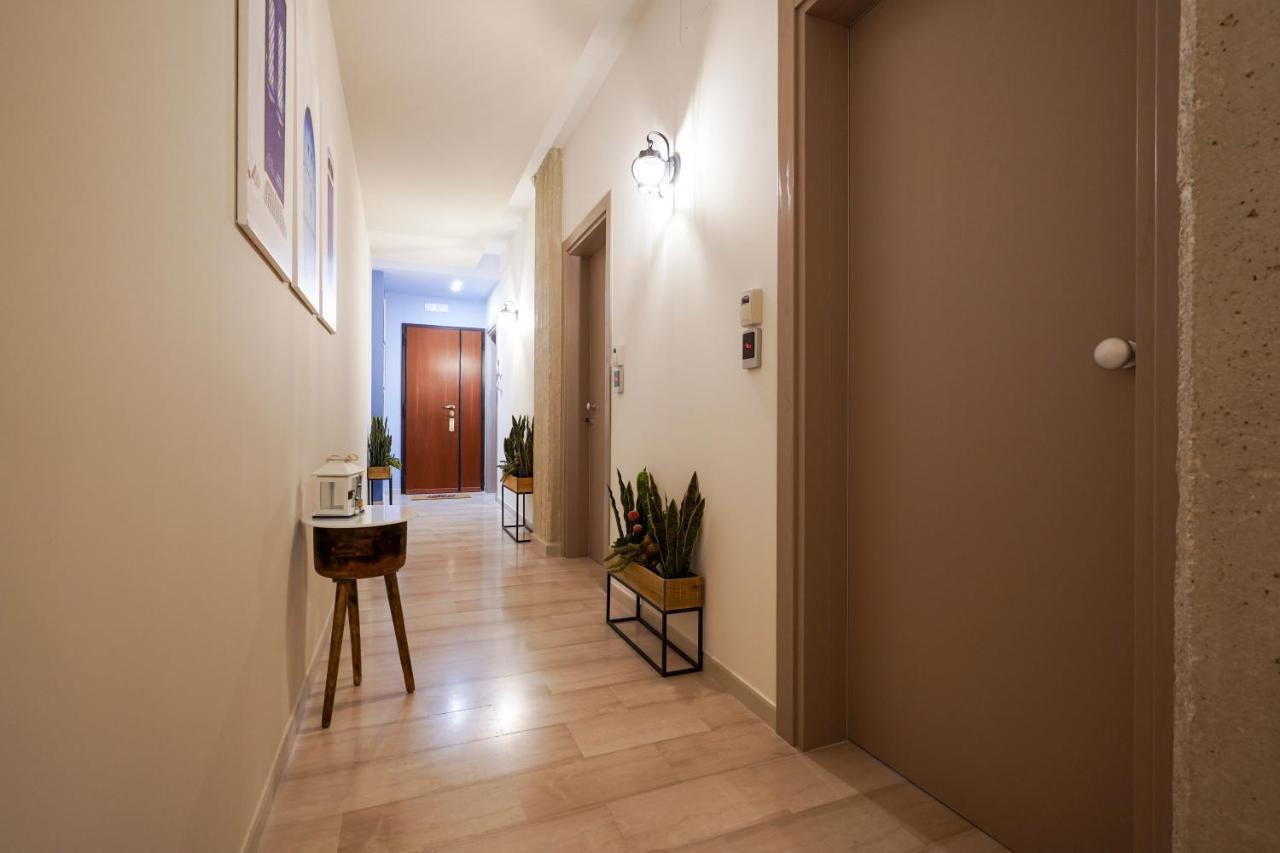 Mediterranea Apartment- Central Station - Free Wifi&Netflix Bari Exterior foto
