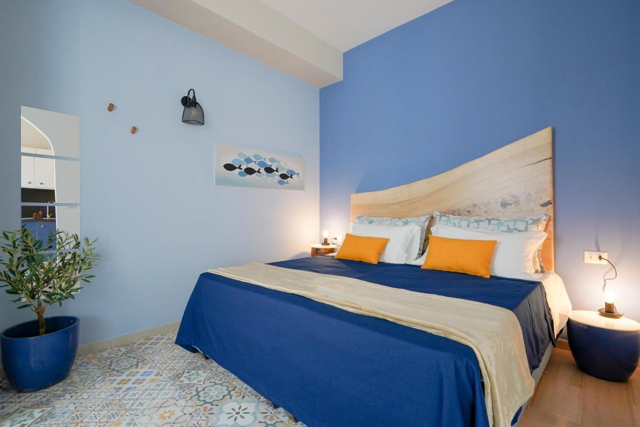 Mediterranea Apartment- Central Station - Free Wifi&Netflix Bari Exterior foto