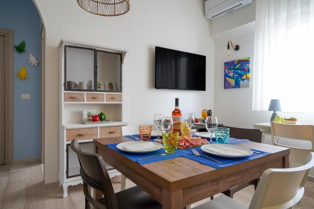 Mediterranea Apartment- Central Station - Free Wifi&Netflix Bari Exterior foto